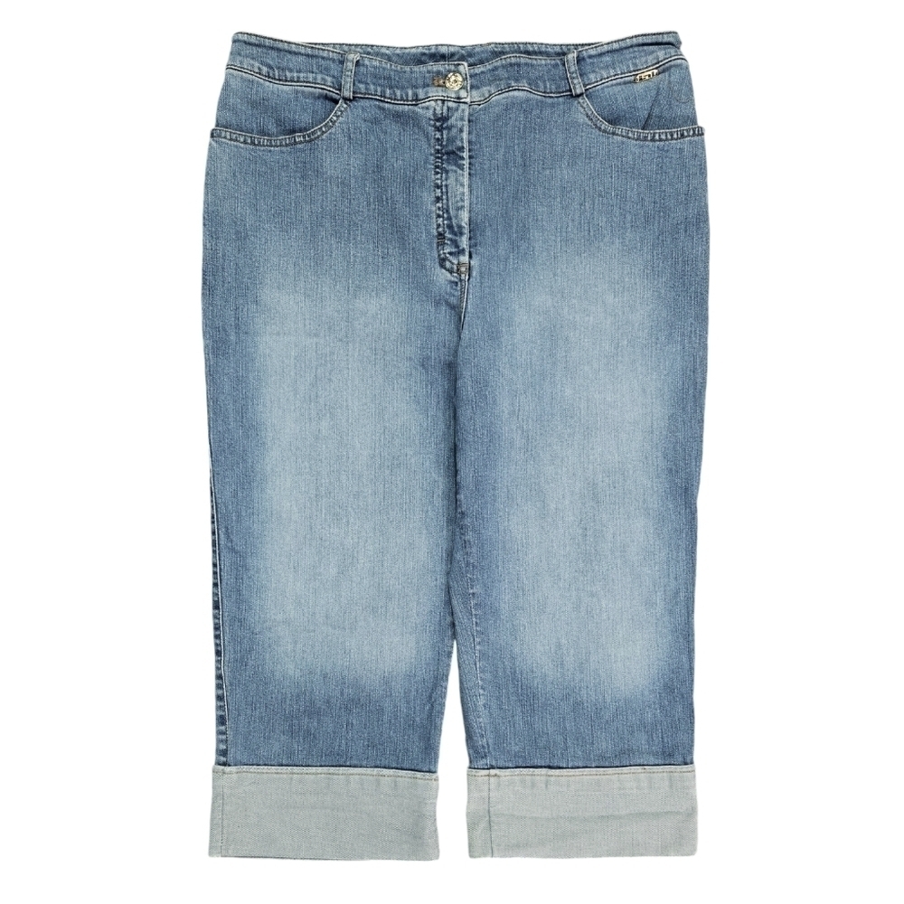 St. John Sport Marie Gray Rolled Cuff Capri Jeans Faded Look Beachy